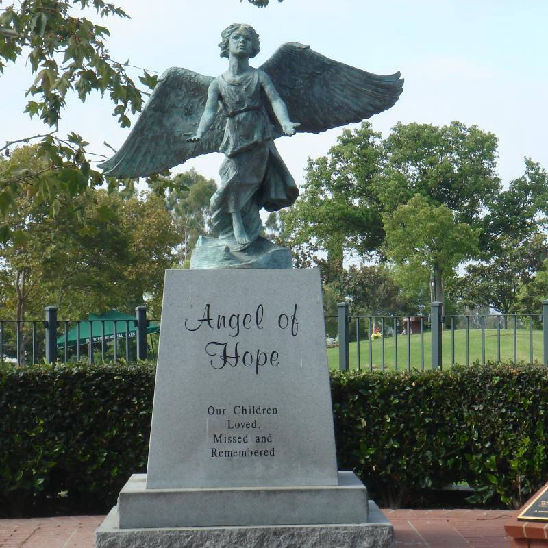 Memorial-Park-Angel-of-Hope-YouFine Sculpture