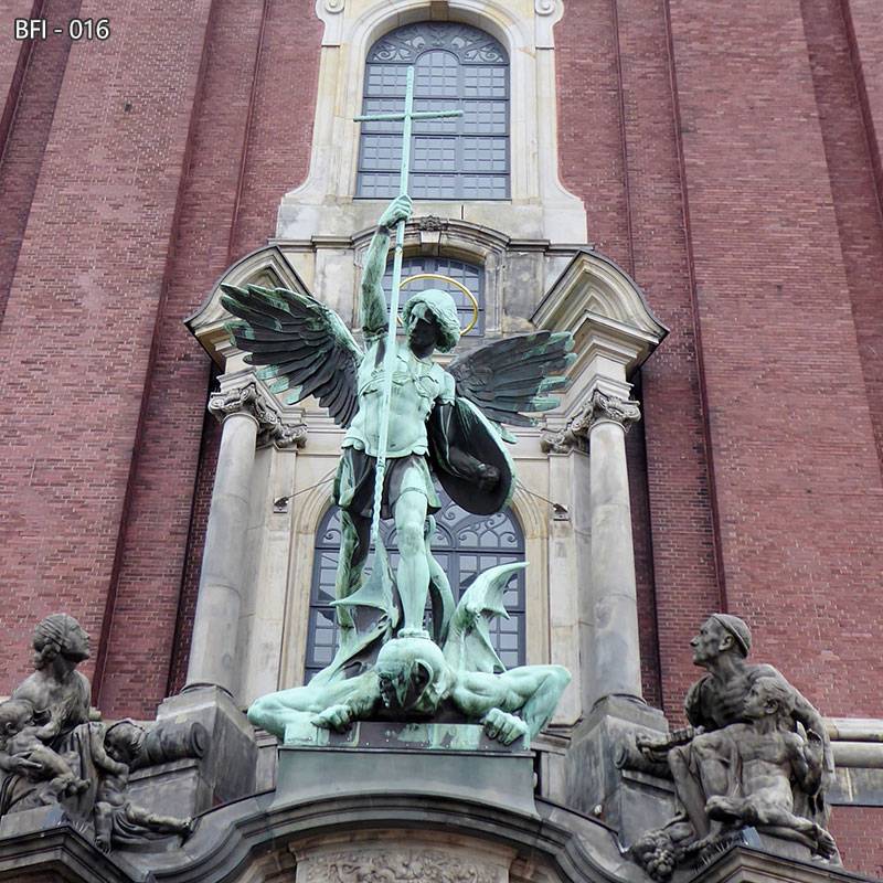 Large Famous Bronze Saint Michael Statue for Outdoor for Sale